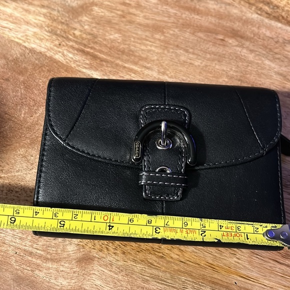 Coach - Picture 10 of 11